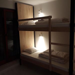 Waterlane Island Hostel&Apartments
